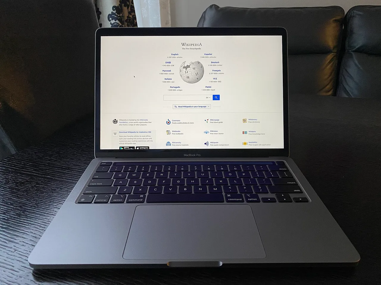 Apple MacBook Pro (13-inch, M1, 2020) – фото модели для выбора ремонта NOR